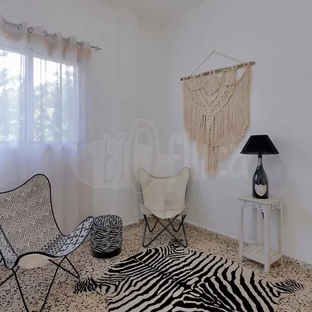 ヴィラ Bio With Pool