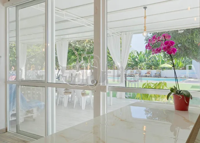 Villa Bio With Pool Playa Paraiso (Tenerife)