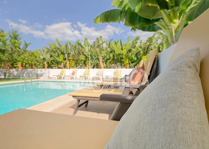 Bio With Pool * Playa Paraiso (Tenerife)